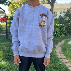 Woody patch cozy crewneck little kids size small unisex